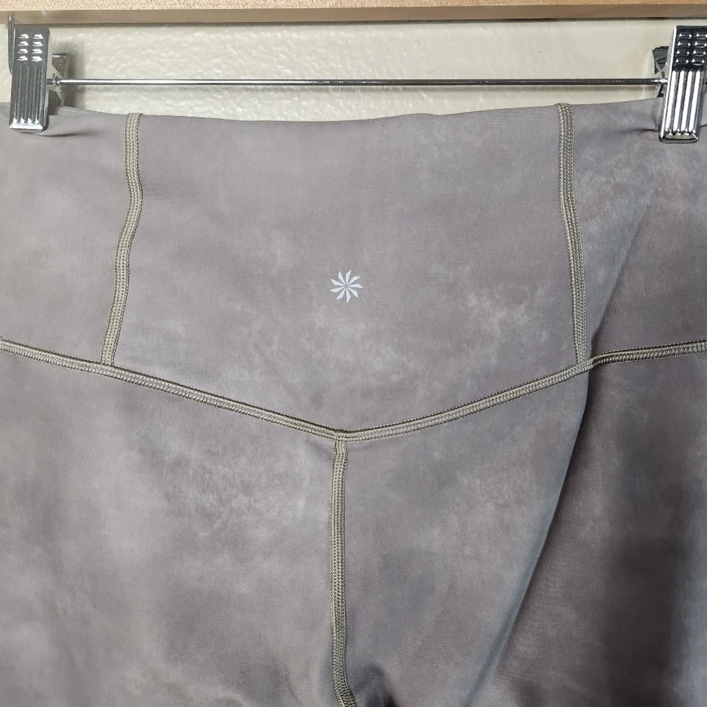Athleta Tall Brown Tie Dye High Rise Elation 7/8 Leggings-Size LT